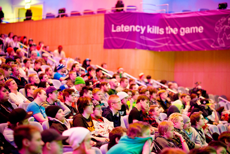 Illustration for article titled The Sights, Lights (and Imagined Smells) of the World's Biggest LAN Party